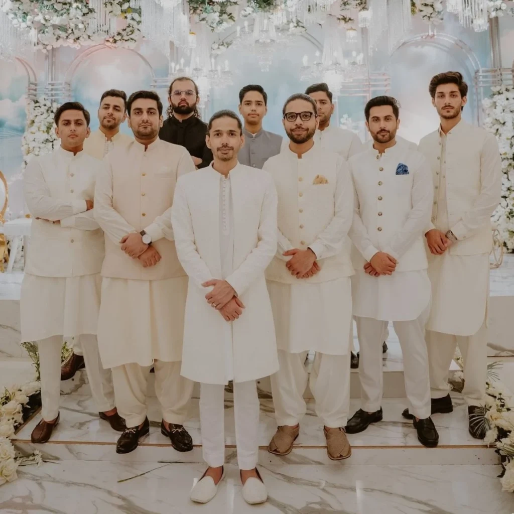 Custom men’s kurta dress code outfits manufactured in Kerala, India for events and ethnic wear supply across all Indian states and all Kerala districts